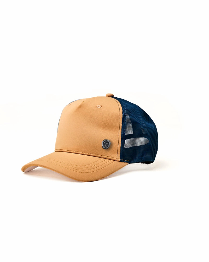 CAP TRUCKER DURAZNO · con Chapa