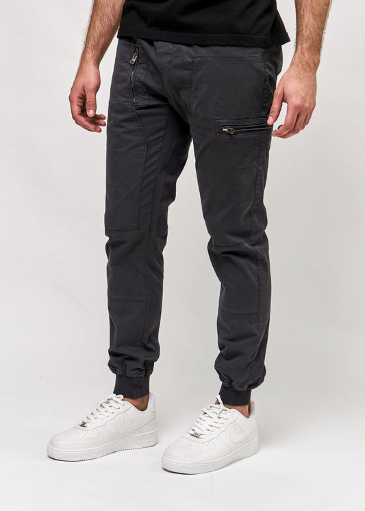 Babucha Guinea · Slim fit