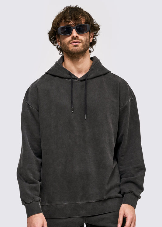 Buzo Bulk · Slim fit