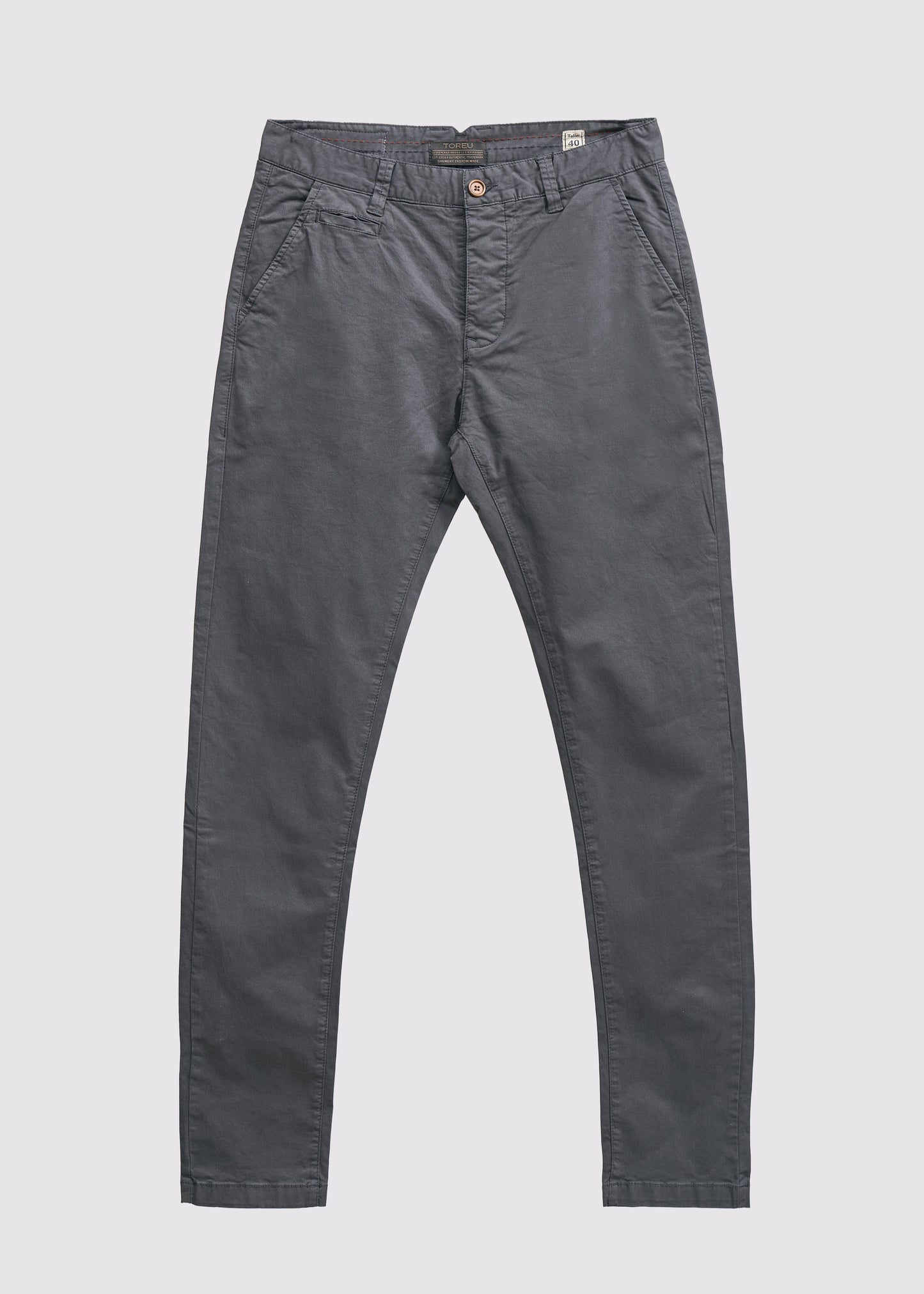 Chino Pharrel · Slim fit