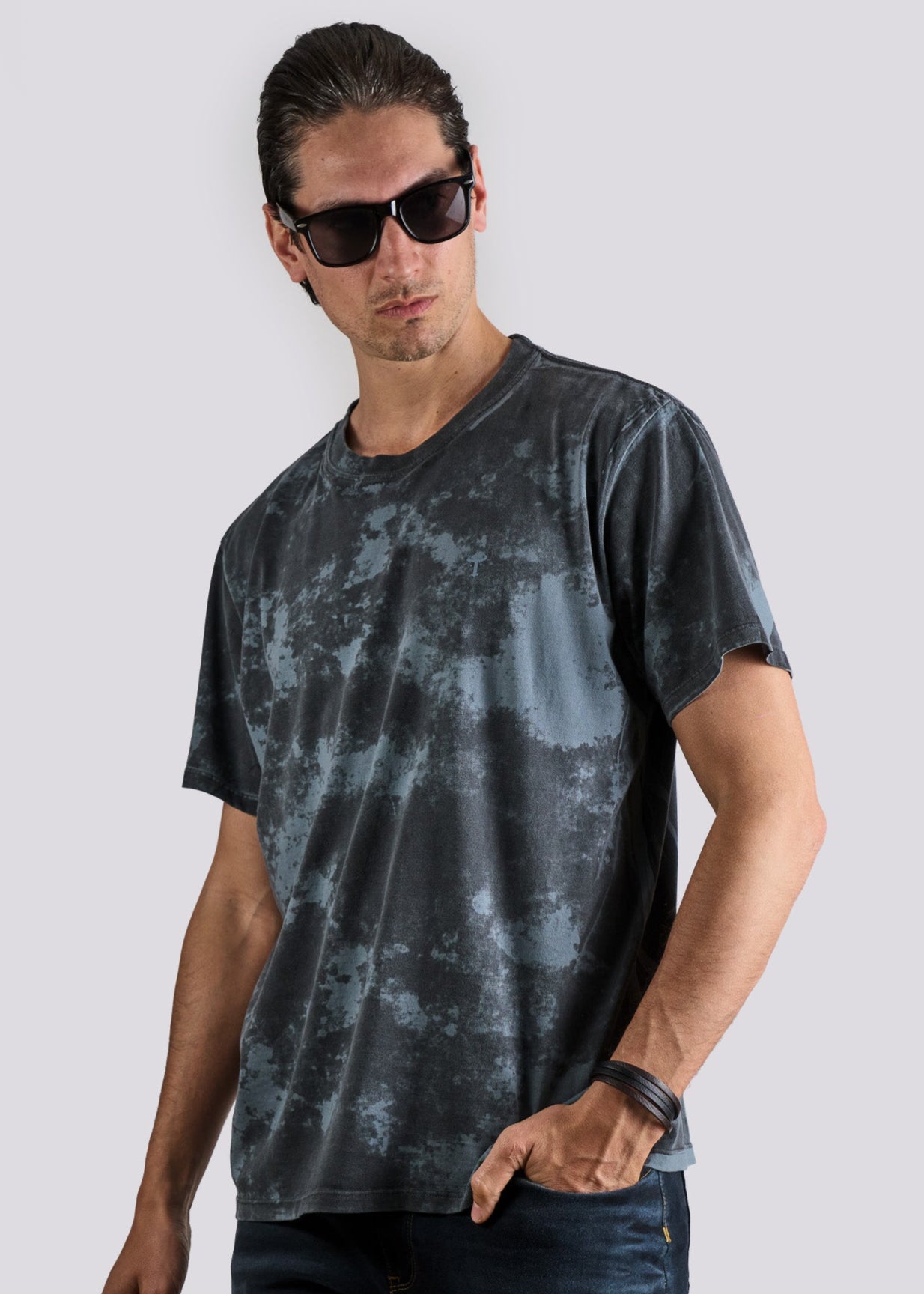 Remera Dekker · Regular fit