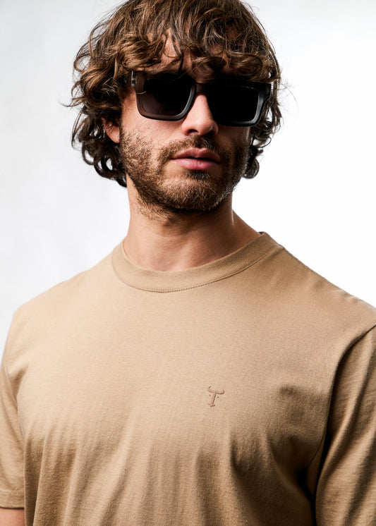 Remera Mylar · Slim fit