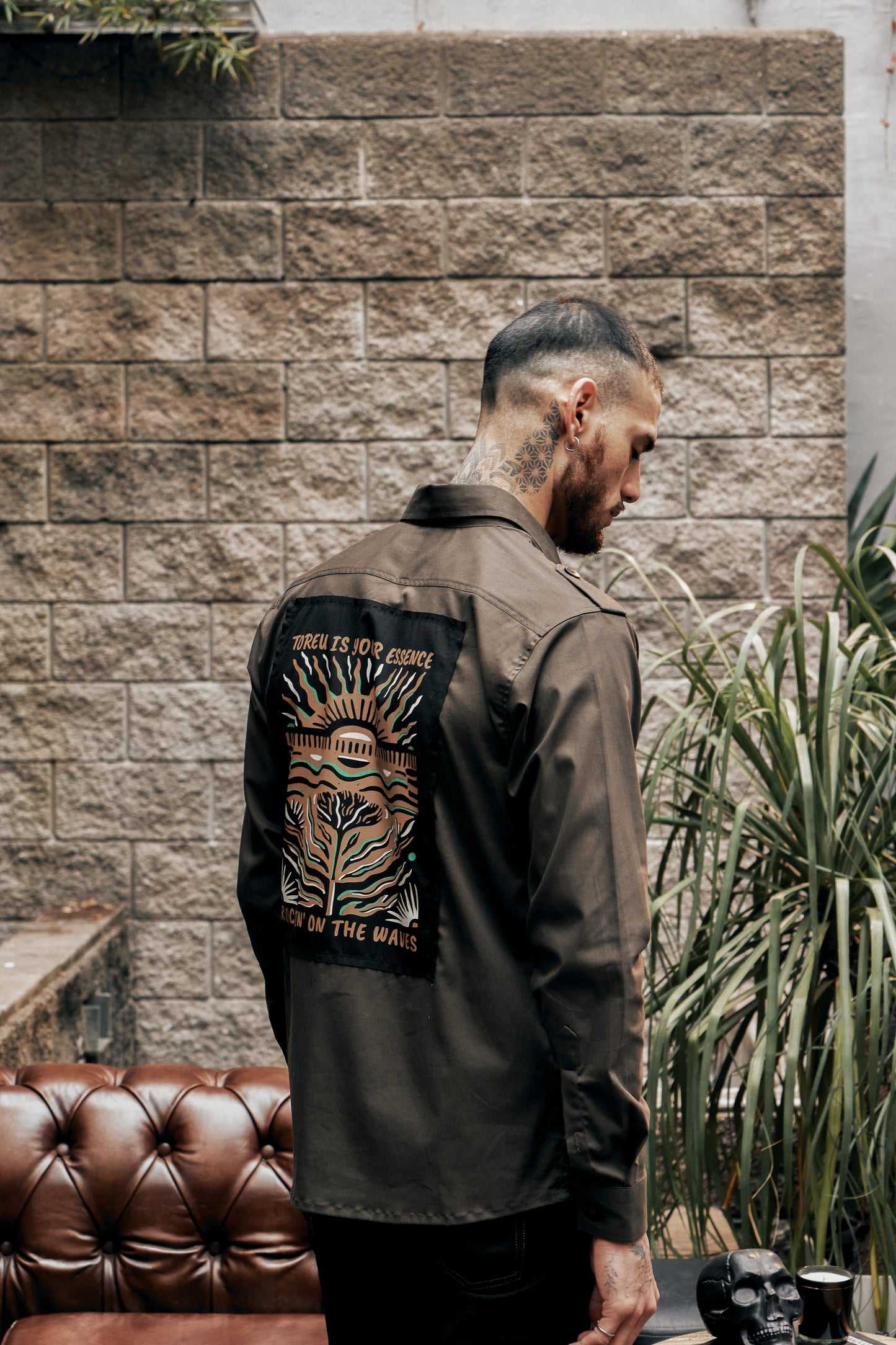 Jacket ANTIBES · Gabardina estampada