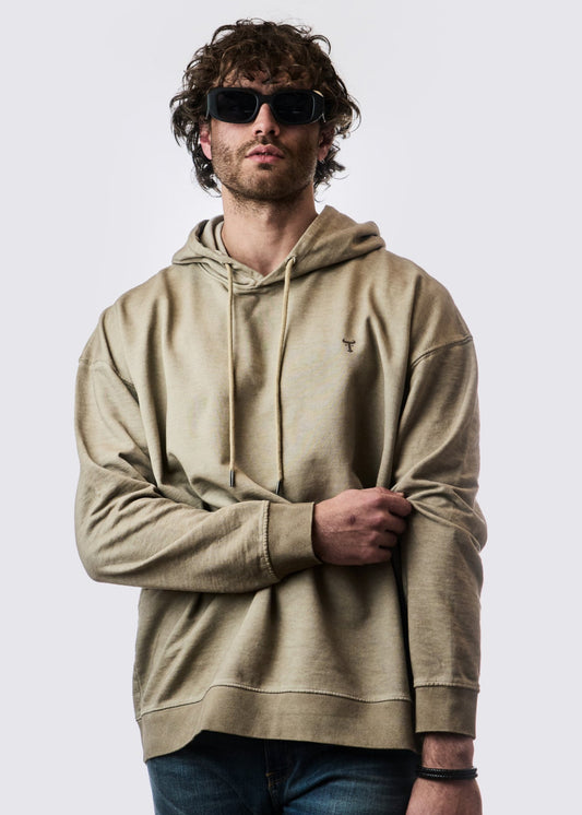 Buzo Bulk · Slim fit