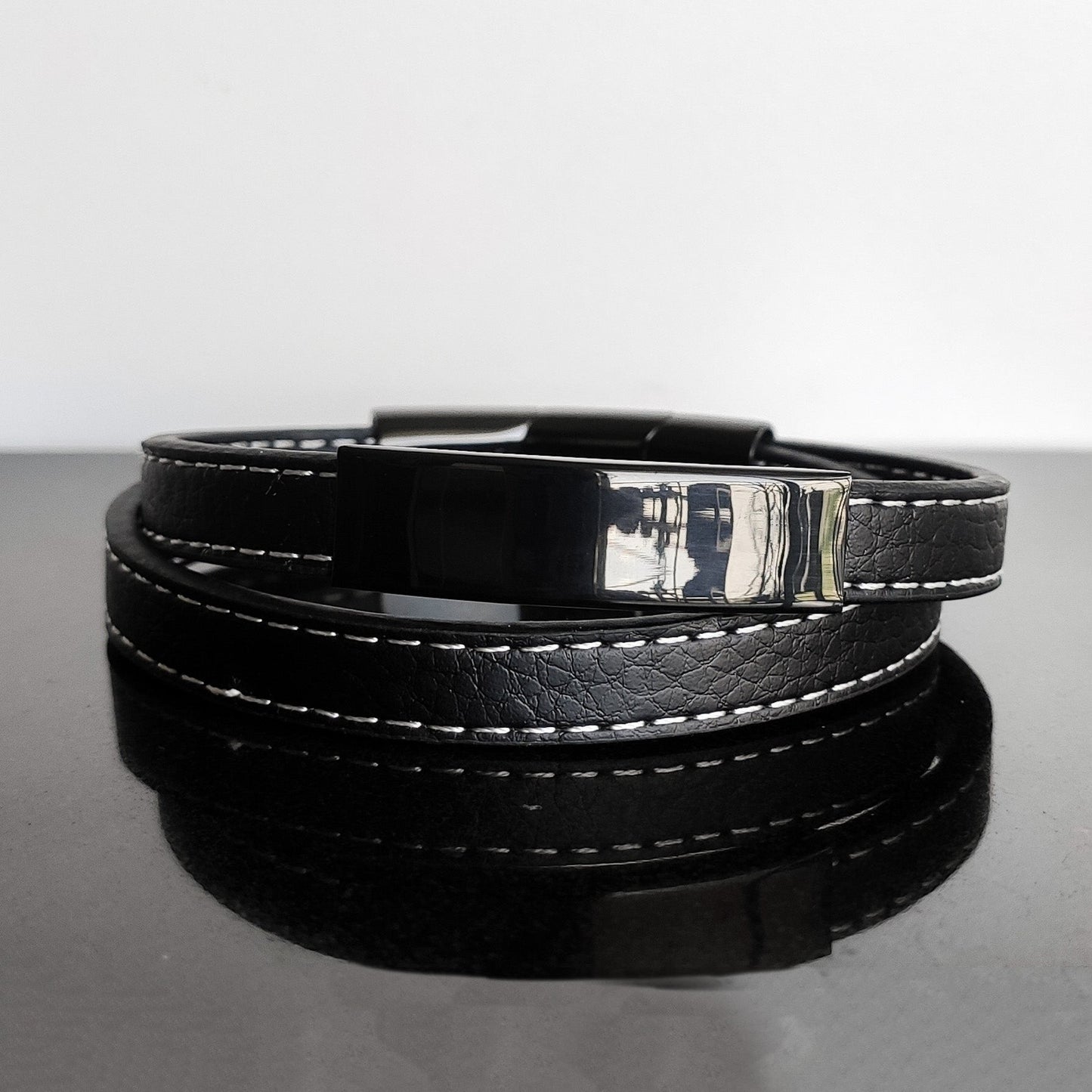 Pulsera 04 Toreu · Doble
