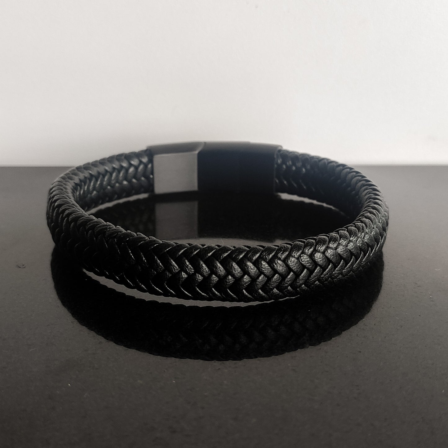 Pulsera 01 Toreu · Simple