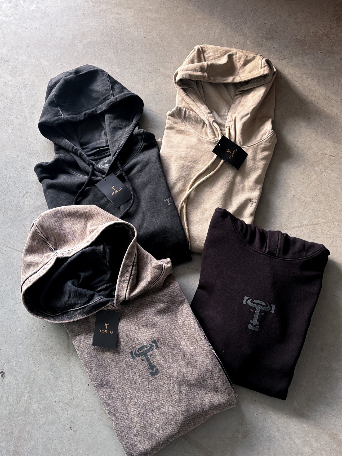 Buzo Bulk · Slim fit
