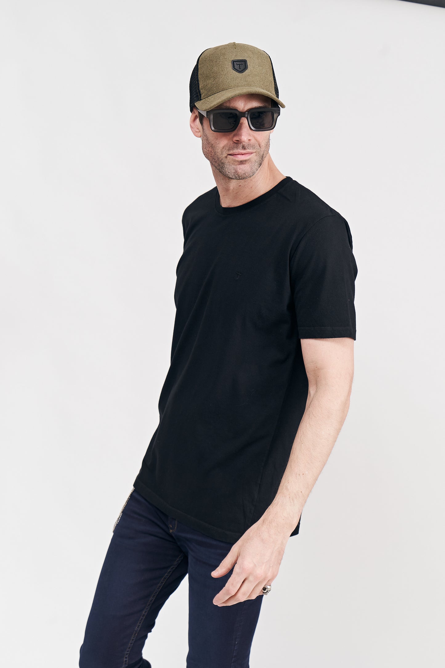 Remera Hank · Pima