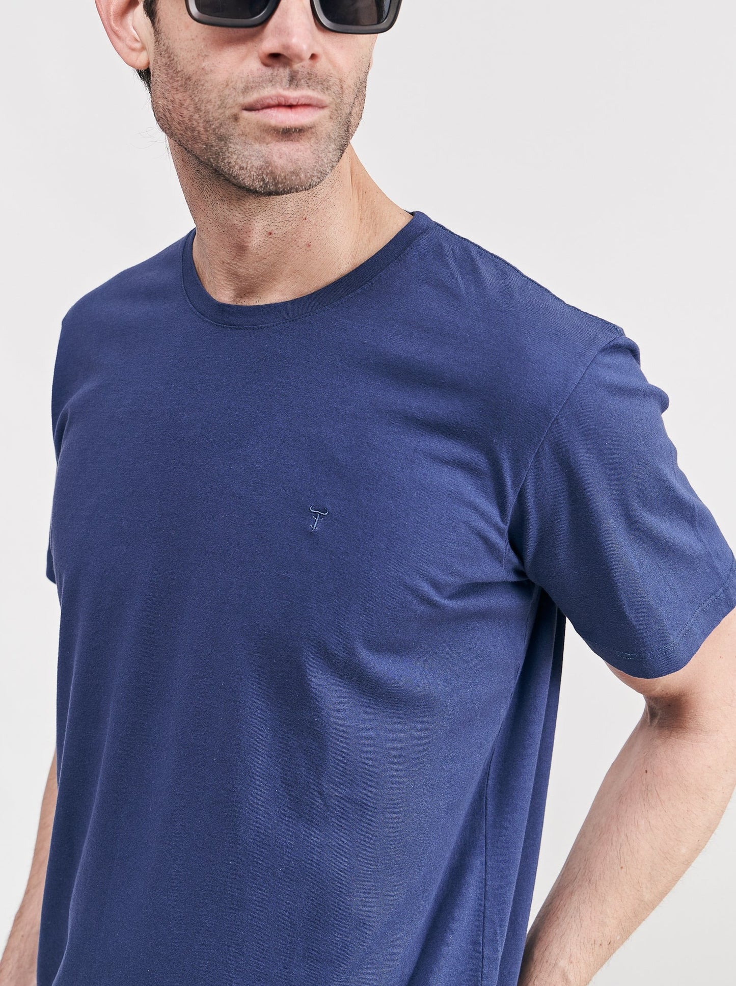Remera Hank · Pima