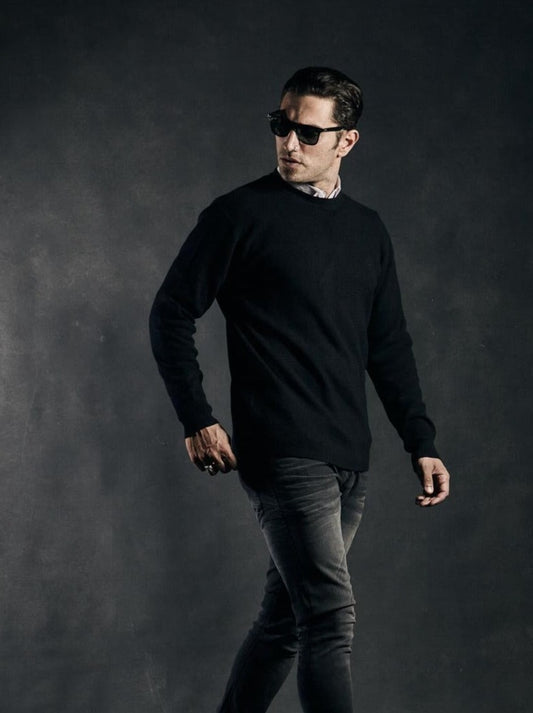 Sweater LYON · Cuello redondo