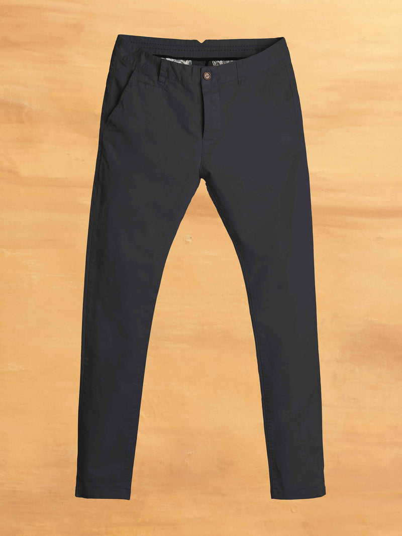 Chino Pharrel · Slim fit