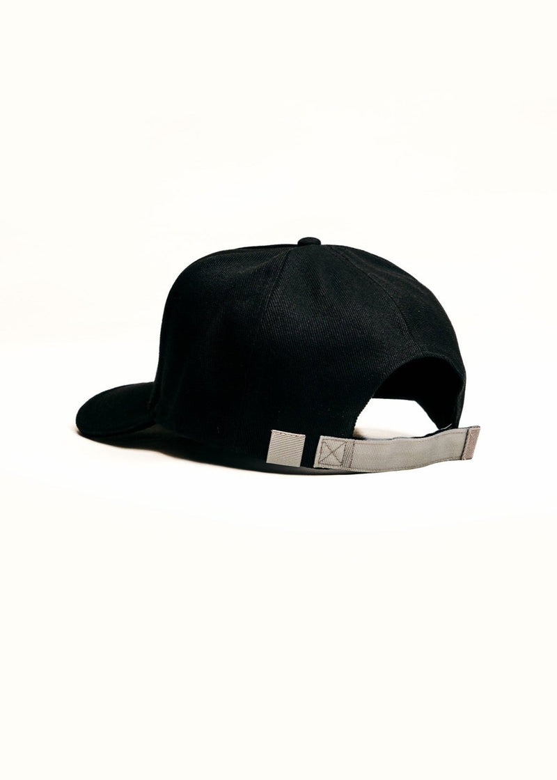 Cap Classic · Bordado TORO