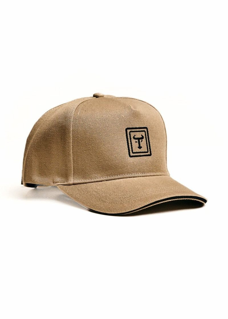 Cap Classic · Bordado TORO