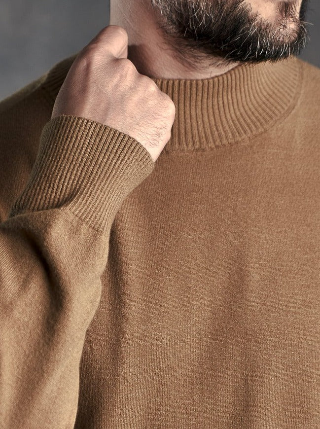 Sweater Nox · Cuello polera