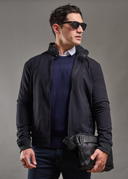 Campera SUIZA Negro · Slim fit