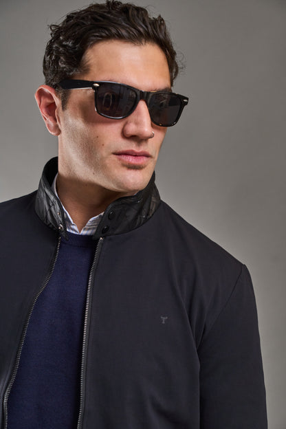 Campera SUIZA Negro · Slim fit
