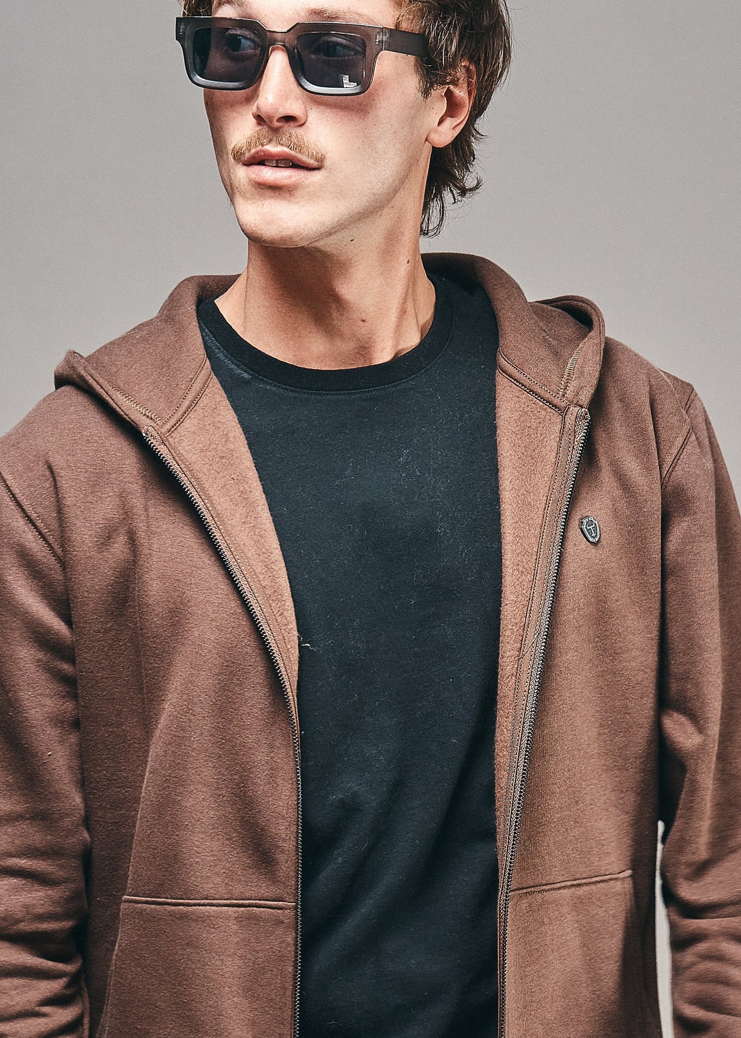 Campera MASON Chocolate · Frisa · Slim Fit
