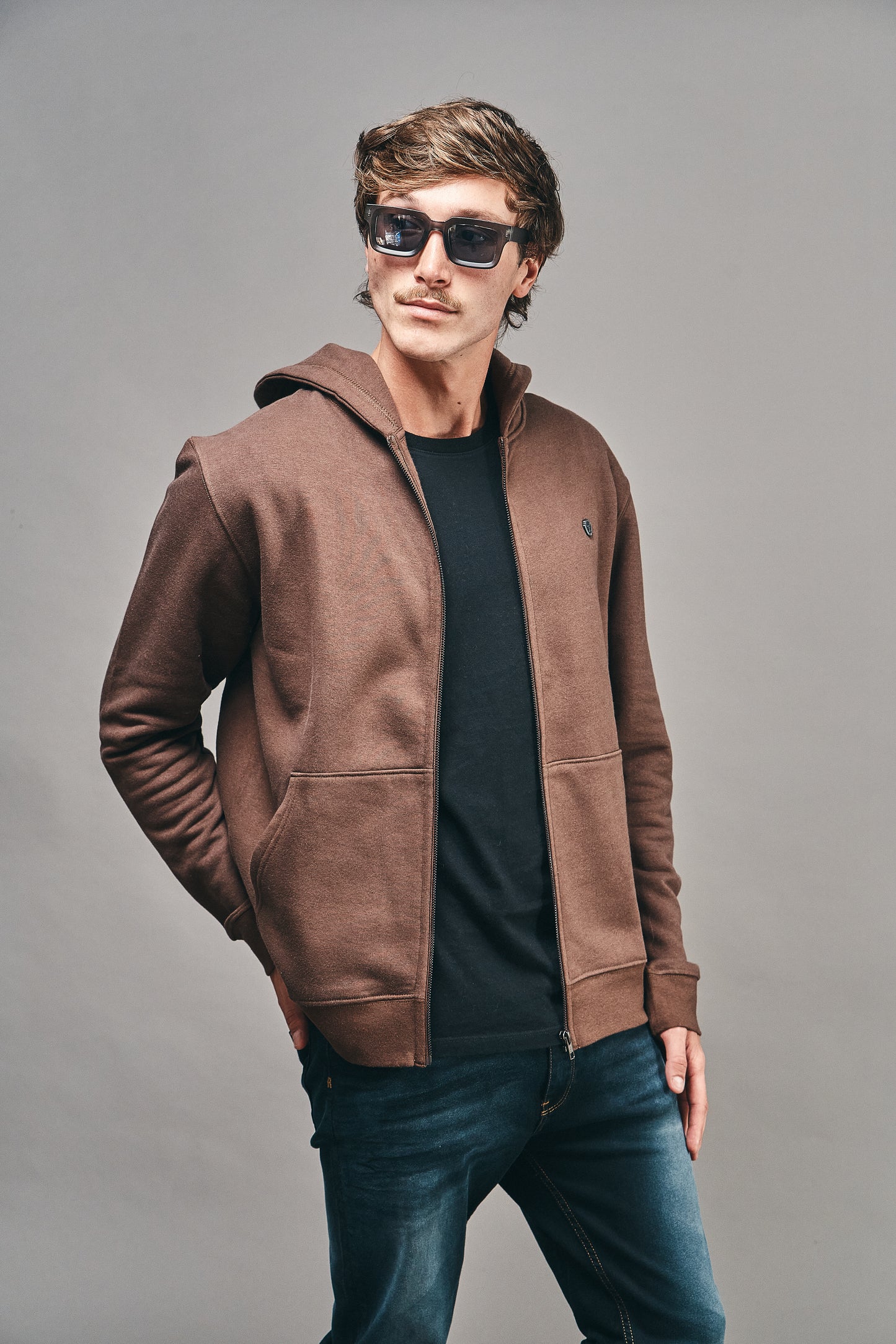 Campera MASON Chocolate · Frisa · Slim Fit