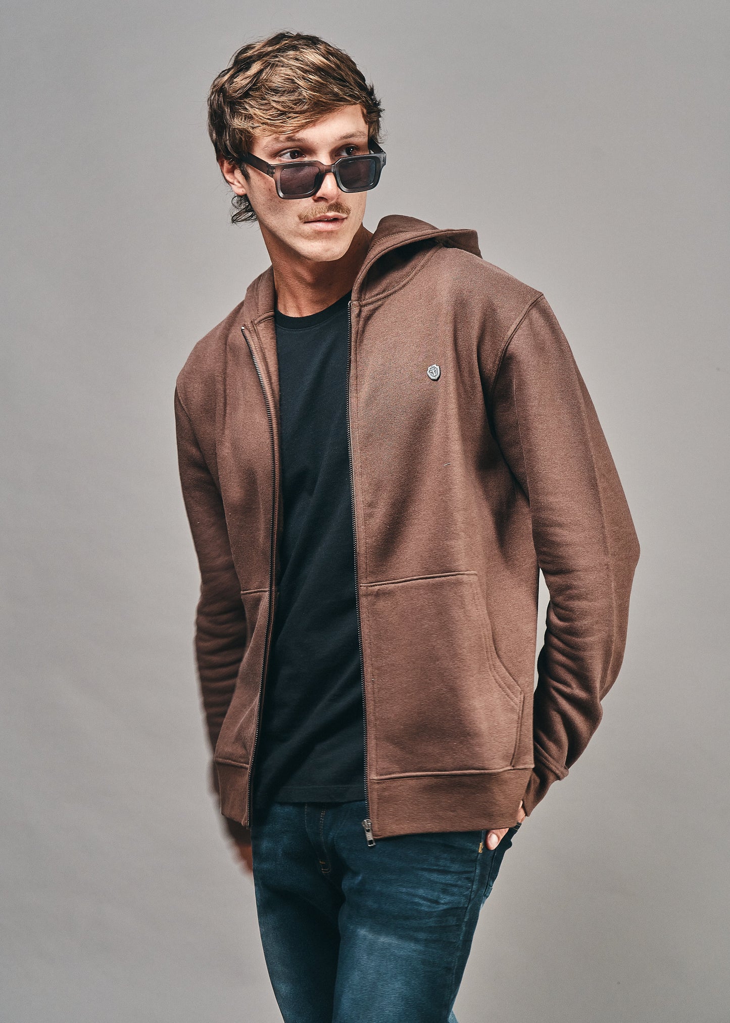 Campera MASON Chocolate · Frisa · Slim Fit