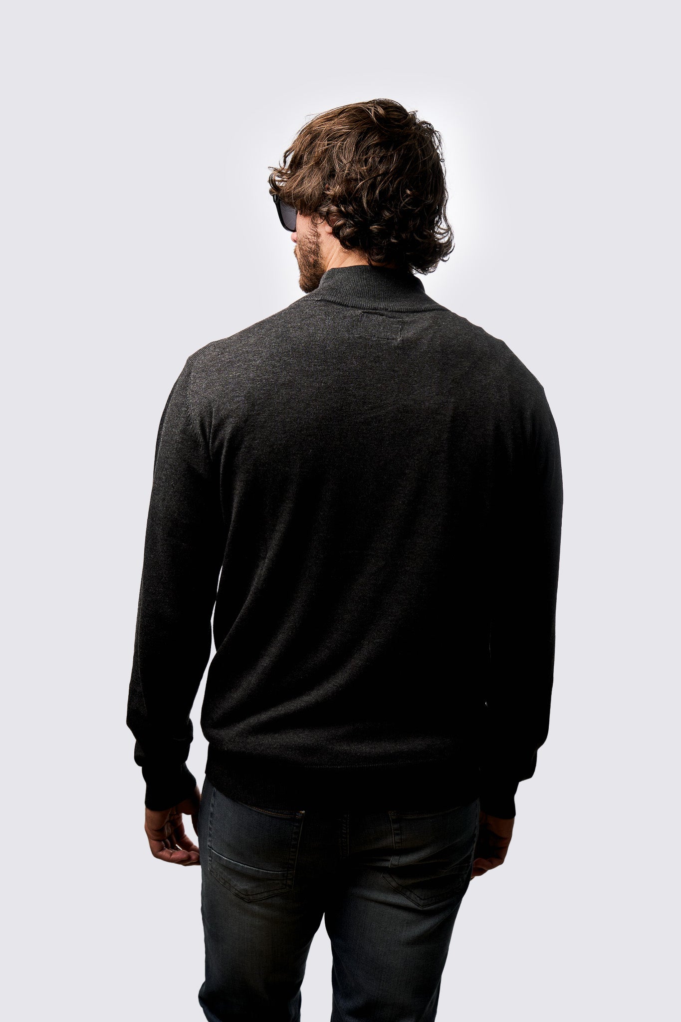 Sweater Hamilton · Cuello medio cierre
