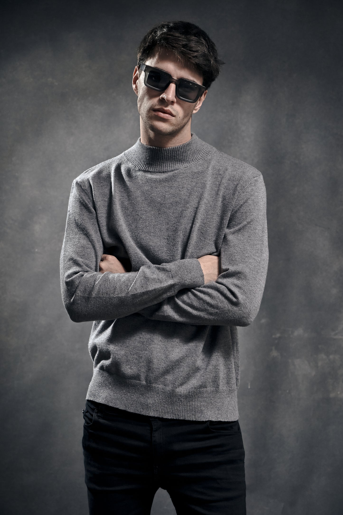 Sweater Nox · Cuello polera