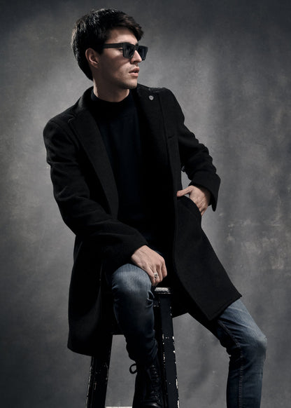 Sacon Logan Negro · Slim fit
