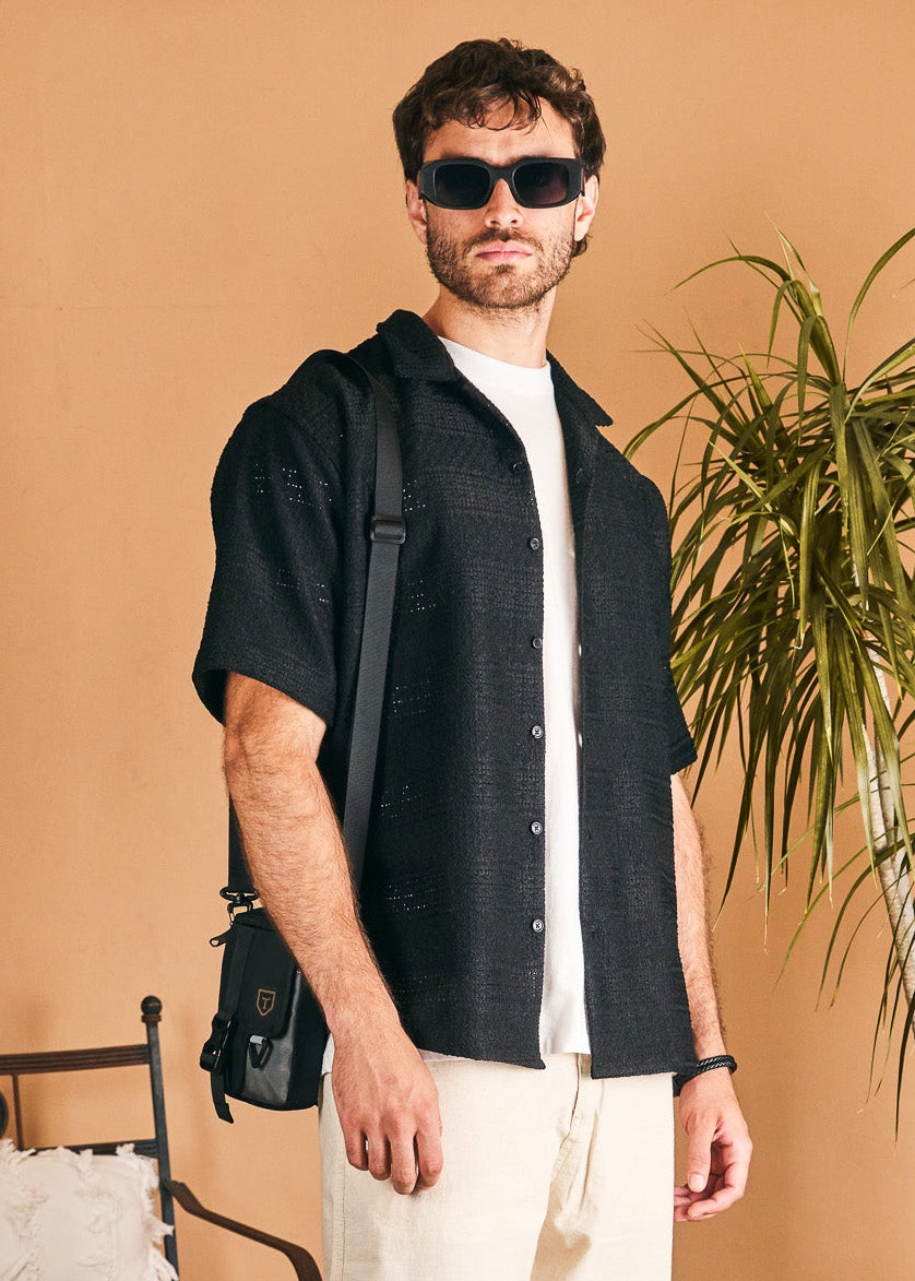 Camisa Ibiza Negro · Mangas Cortas