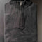 Sweater Hamilton Negro · Cuello medio cierre