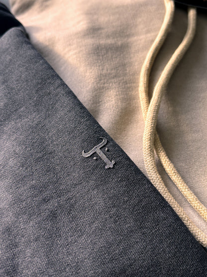 Buzo Bulk · Slim fit