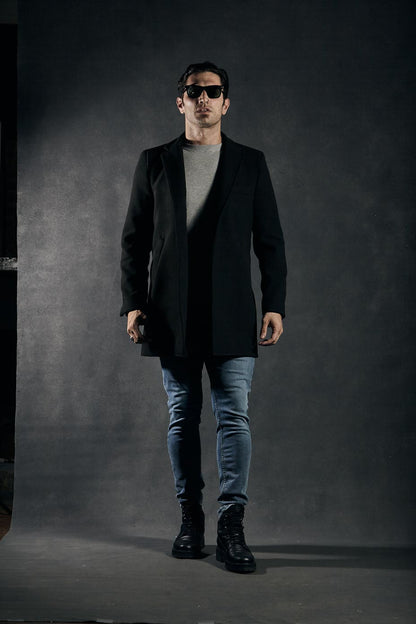 Sacon Logan Negro · Slim fit