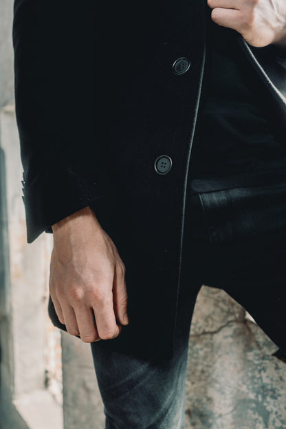 Sacon Logan Negro · Slim fit