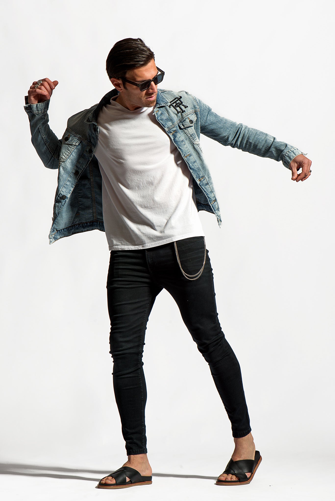Newton Black · Skinny Fit