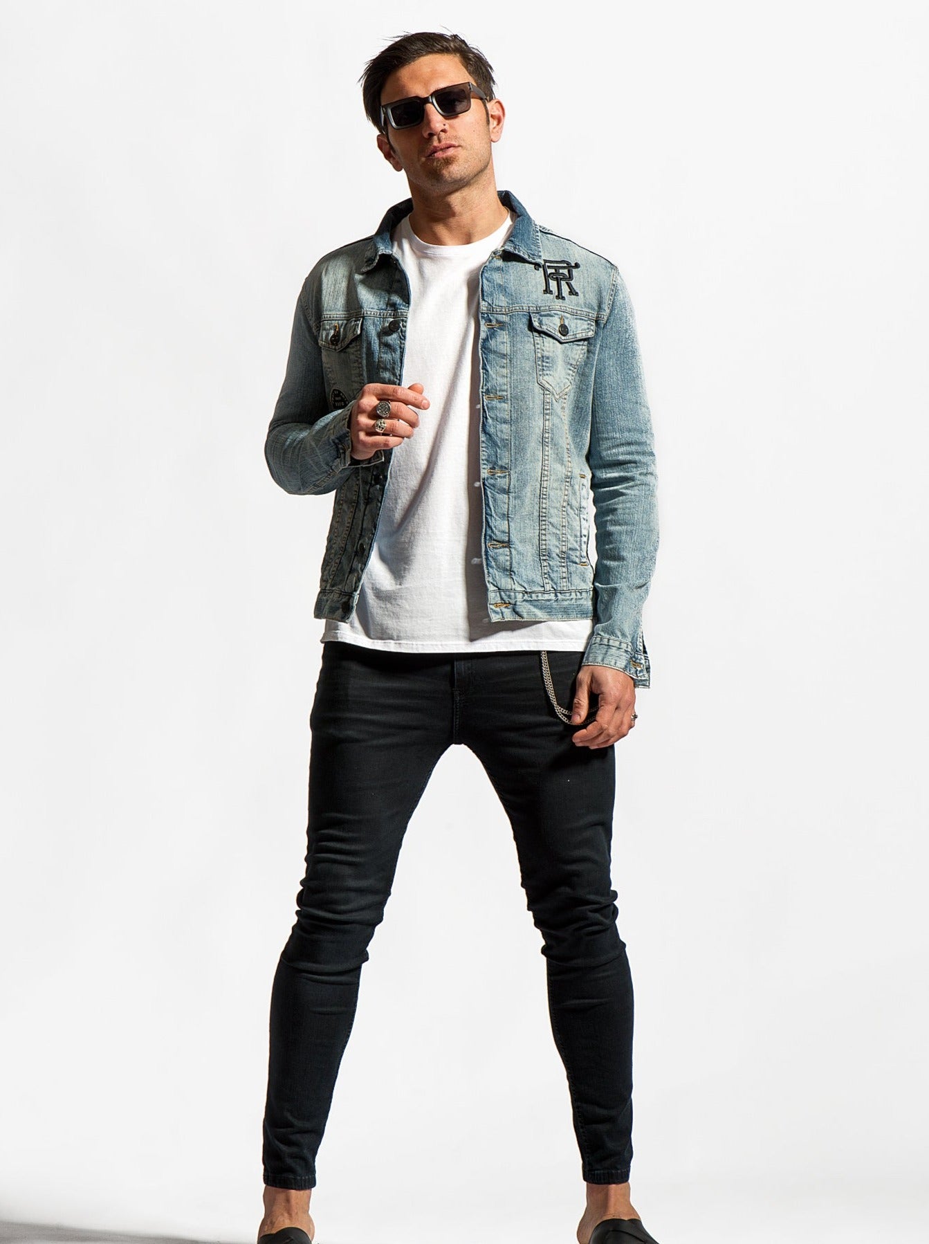 Newton Black · Skinny Fit