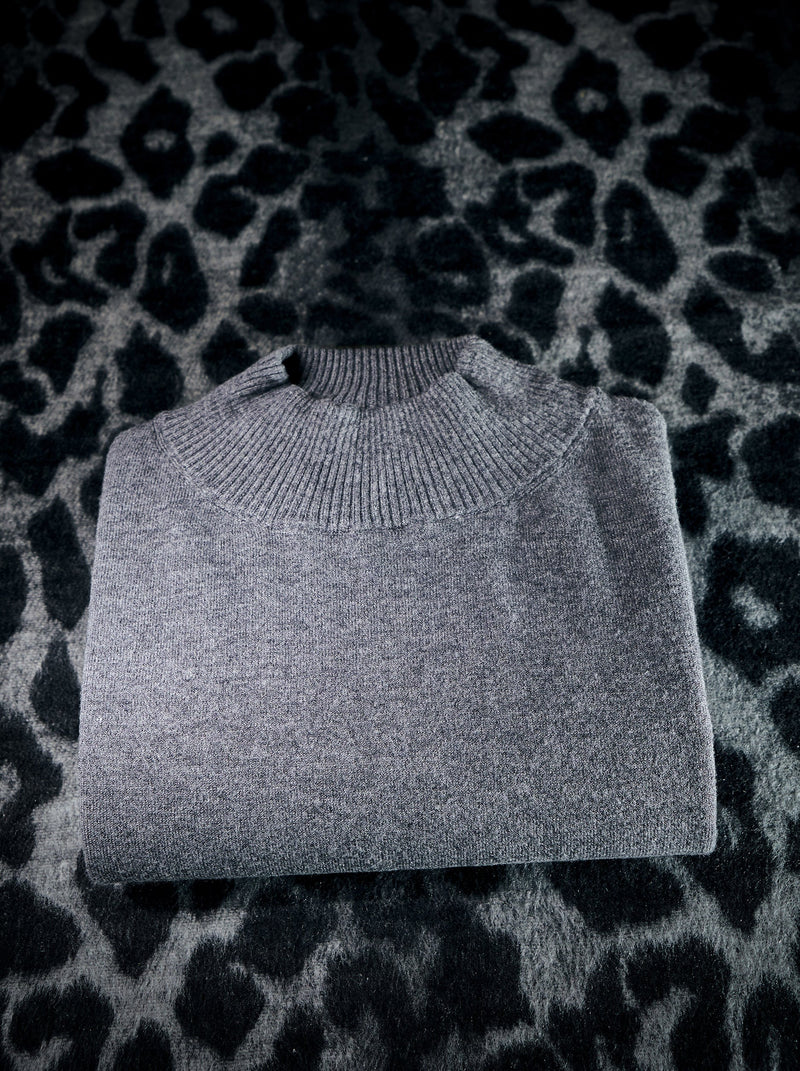 Sweater Nox · Cuello polera