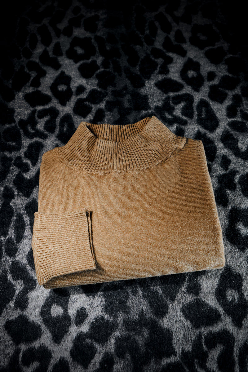 Sweater Nox · Cuello polera